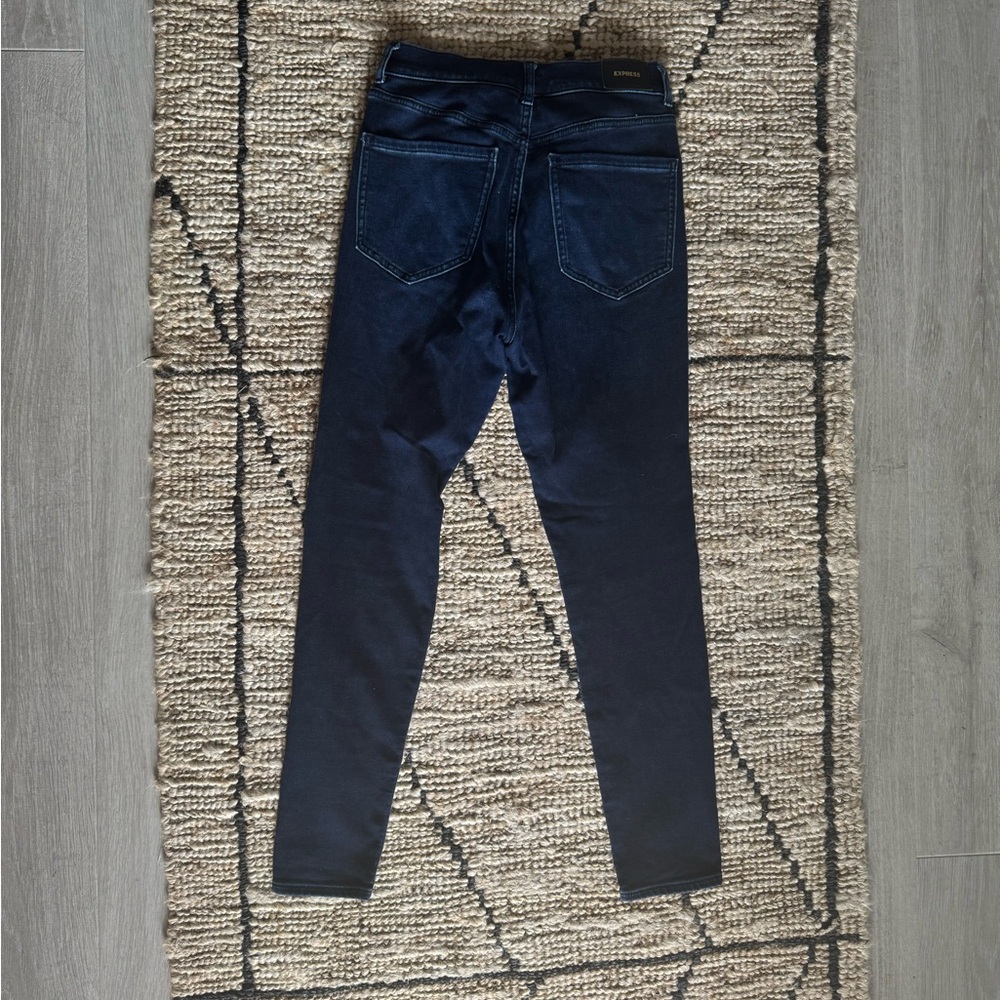 Express Skinny High Rise size 6R Dark Blue Jeans